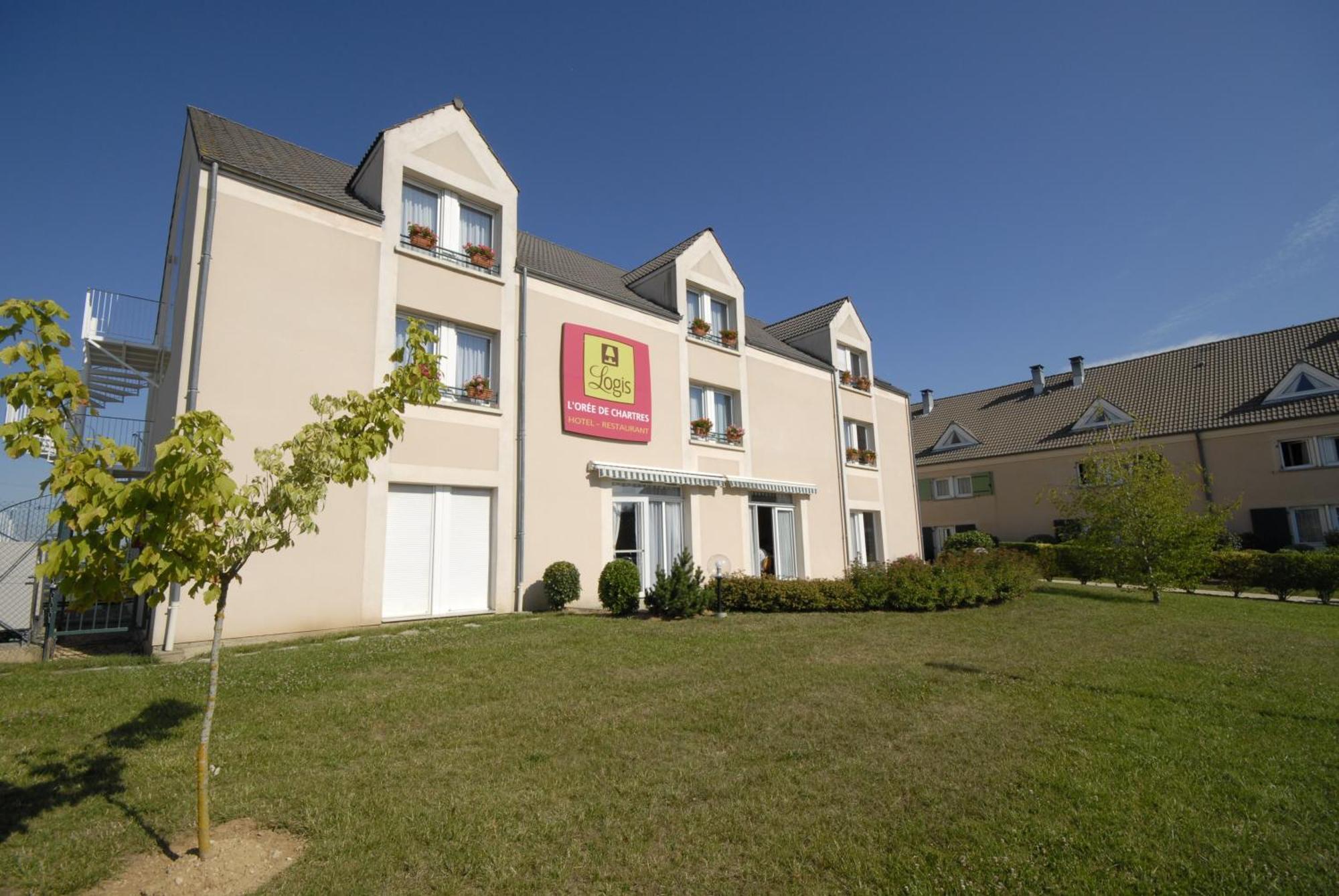Logis Hotel L'Oree De Chartres - Barjouville Exterior photo